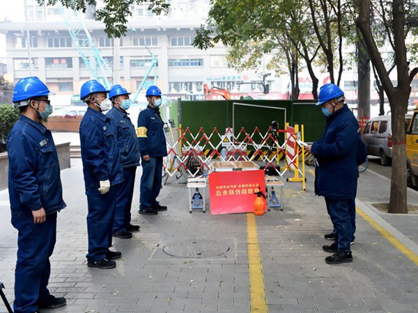 電纜作業人員線路遷改